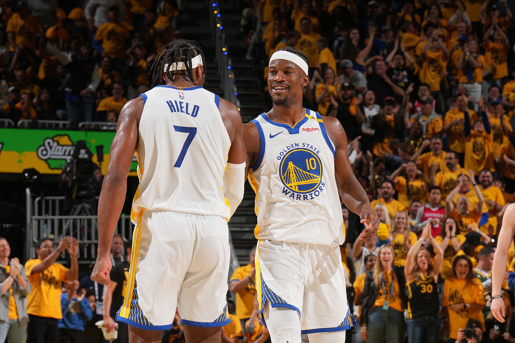 世界杯比赛直播平台-勇媒致敬：希尔德勇士生涯像过山车 感谢带来的积极氛围&amp;G7的33分